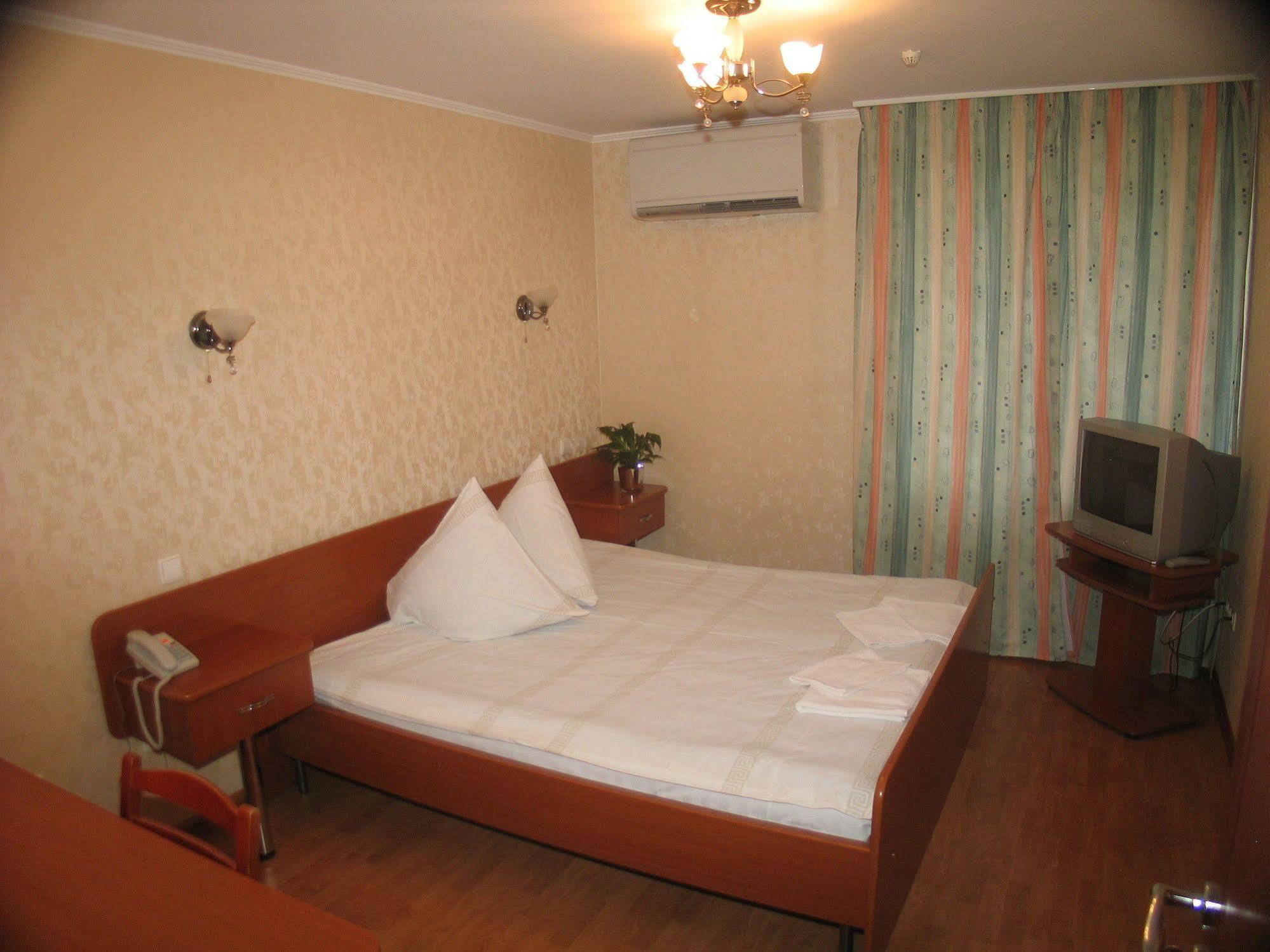 Duets Hotel Daugavpils Kültér fotó
