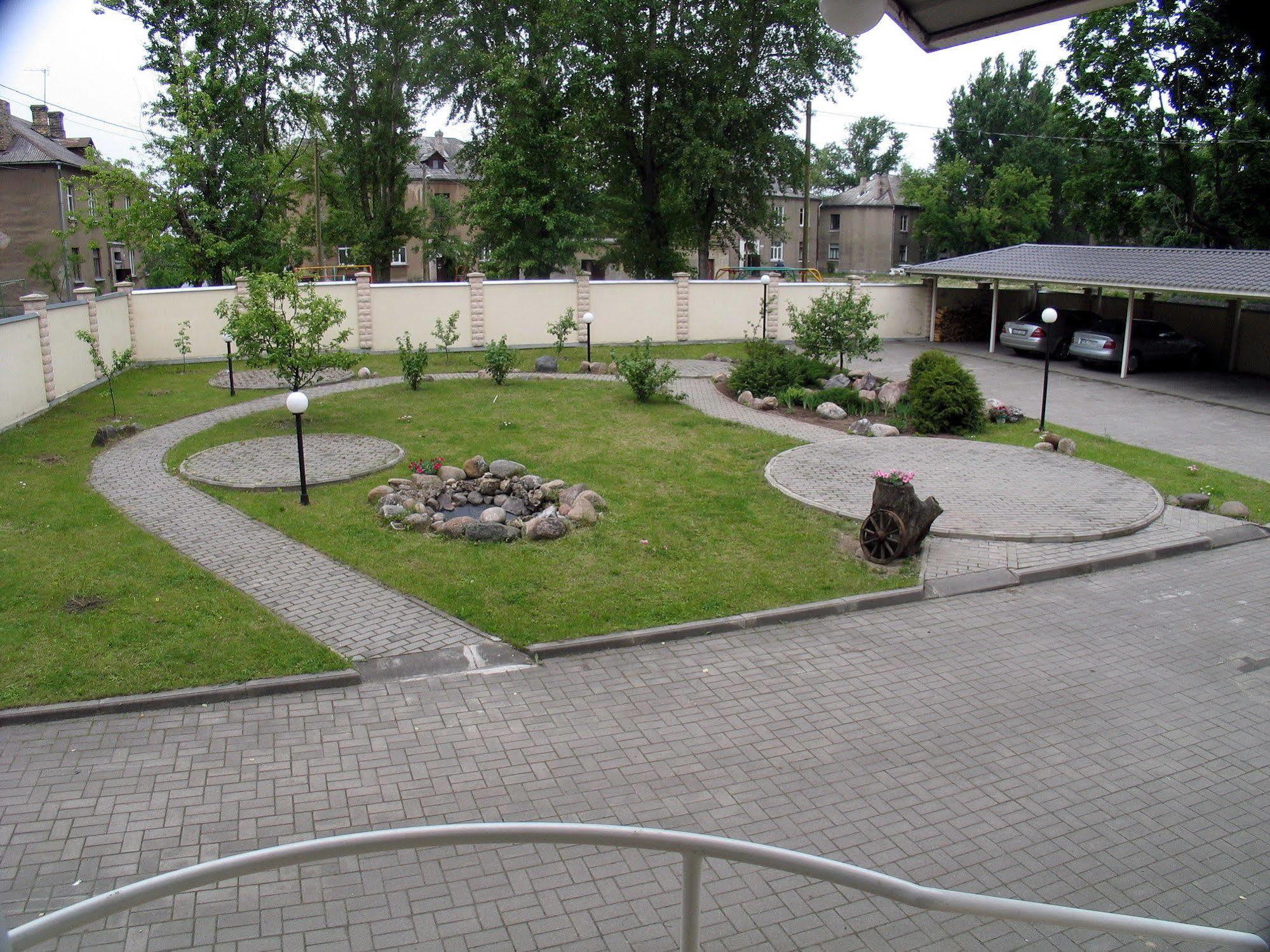 Duets Hotel Daugavpils Kültér fotó